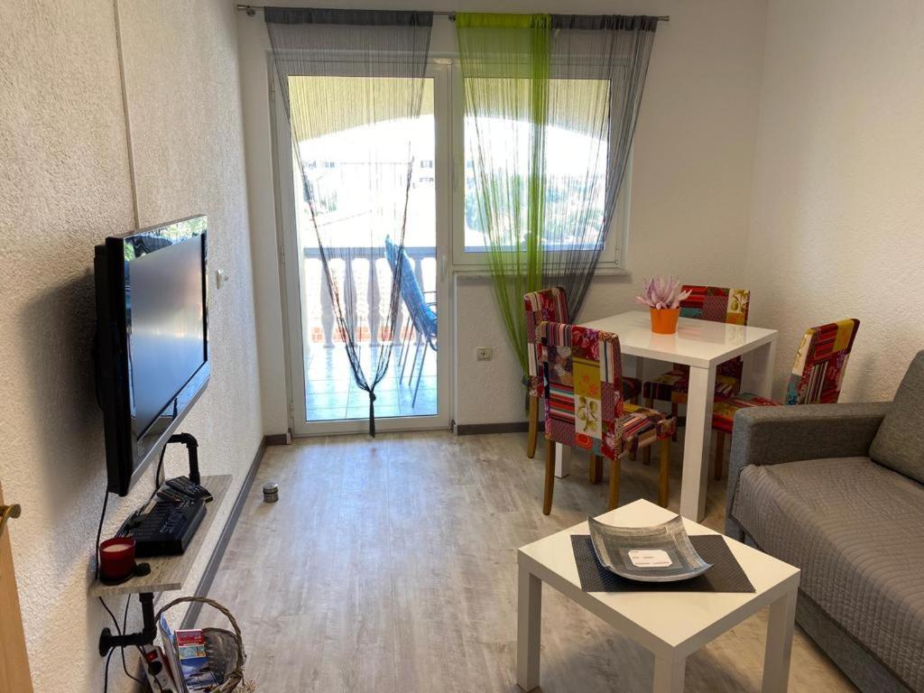 Croliday Apartment With Pool Nin Vrsi Eksteriør billede